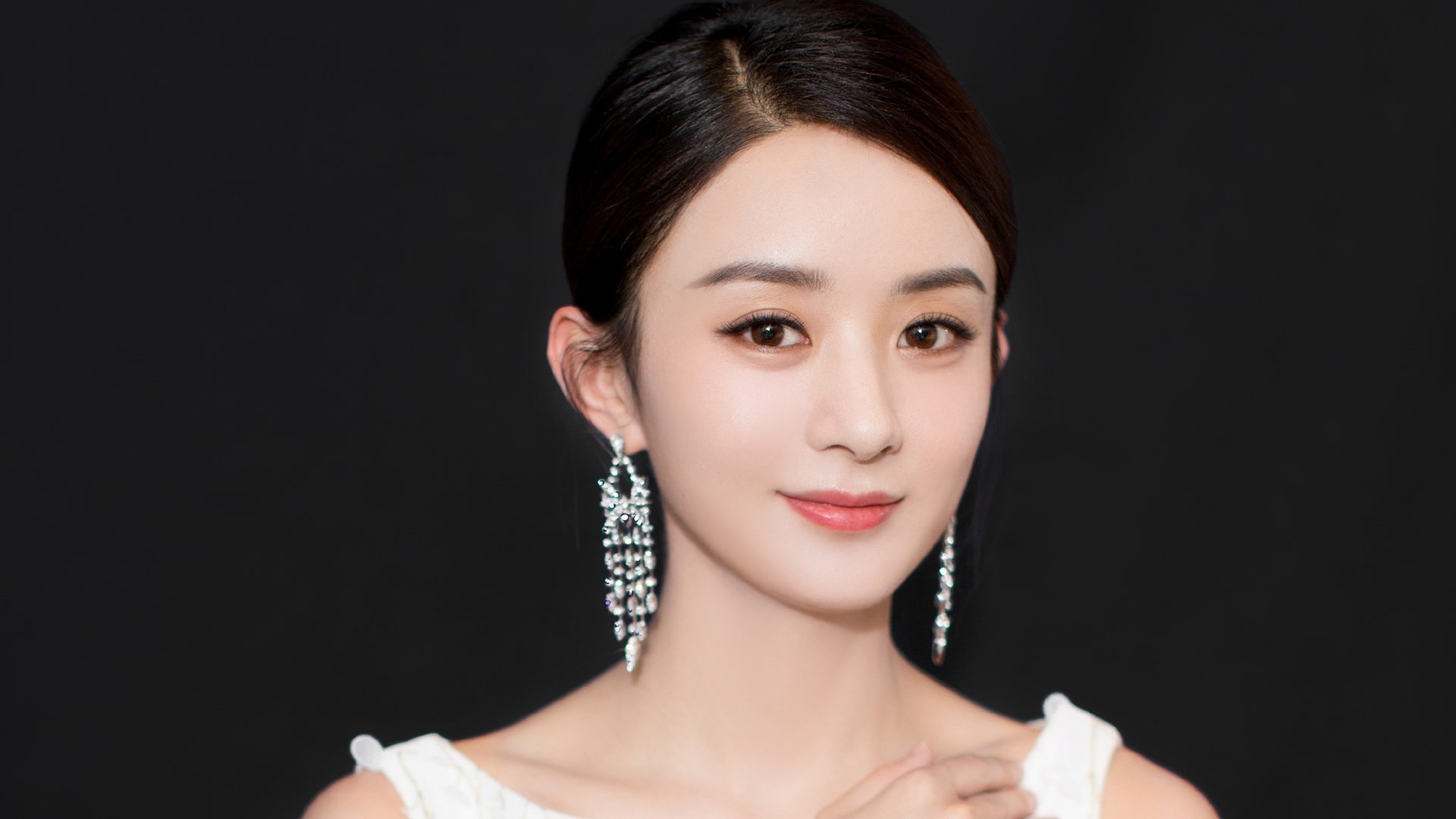 开云·Kaiyun网页版-女足青训成果显著，多名新星崭露头角，女足训练